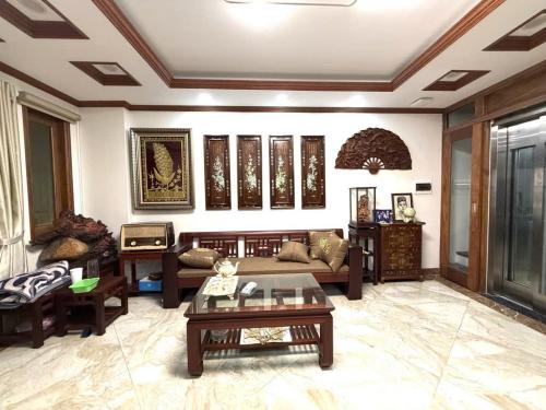 Gần trung tâm, nhà mới đầy đủ nội thất! Phường Trường Thọ giá tốt 6.95 tỷ